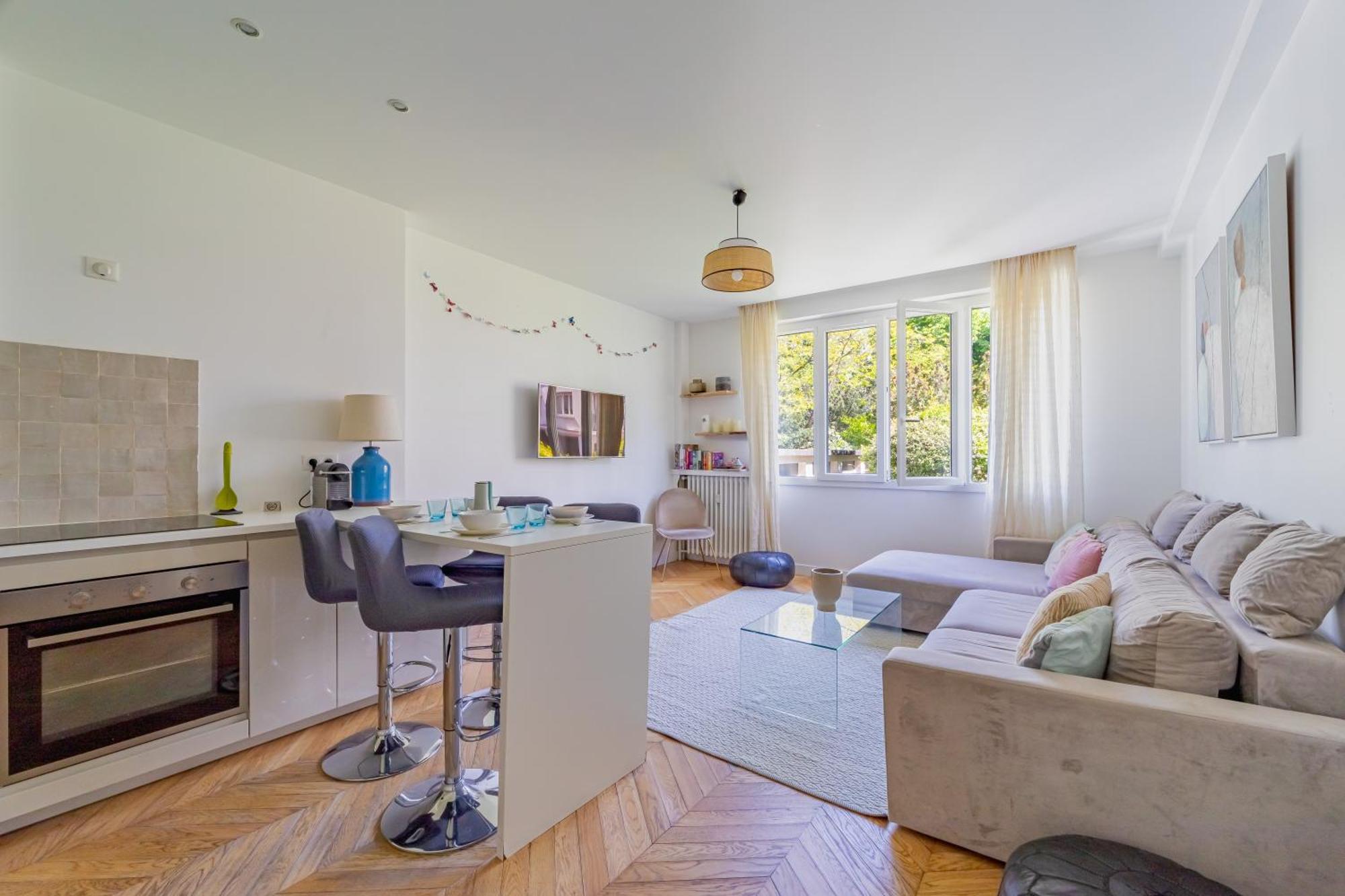 Nice Stay In City Center With Parking Boulogne-Billancourt Exteriör bild